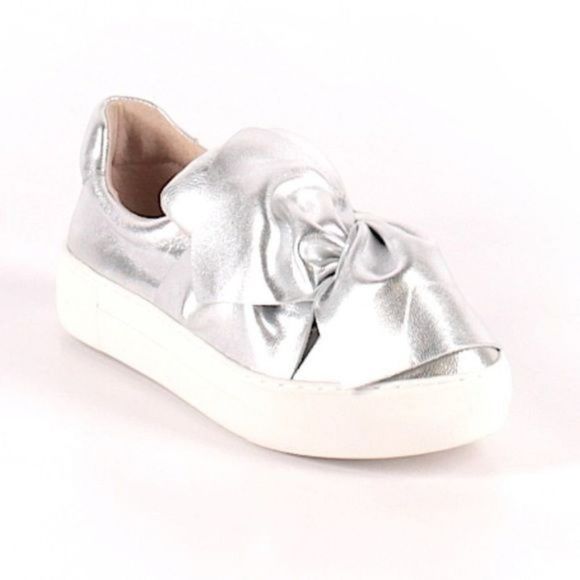 J Slides Silver Metallic Bow Slip On Shoes - Picture 2 of 8